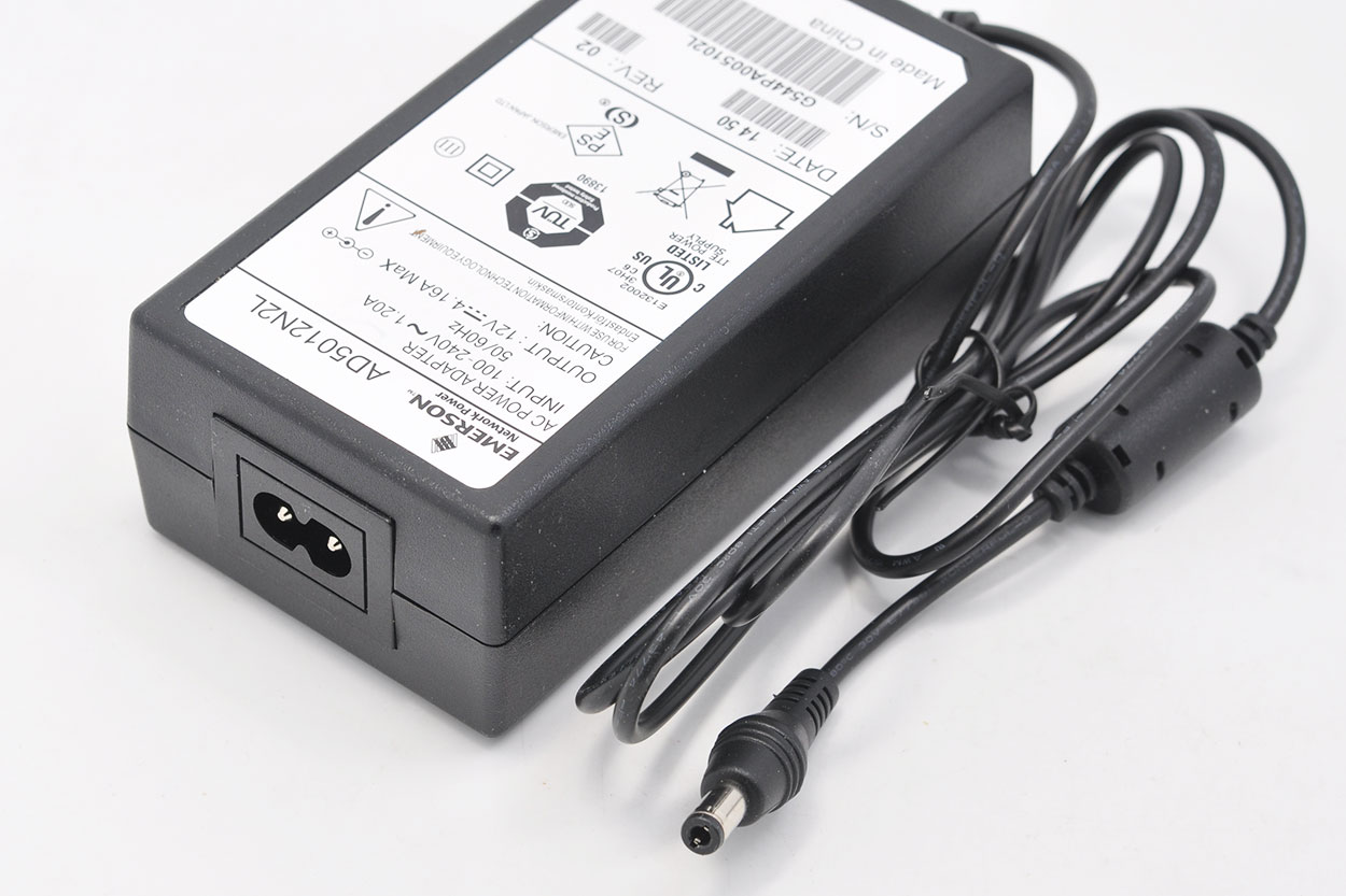 電源適配器.jpg 電源適配器.jpg